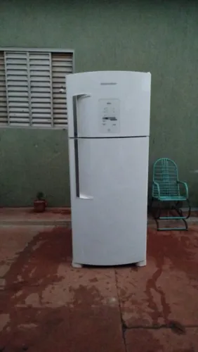 Geladeira Frost Free Brastemp 433 litros gelando muito bem entrego 