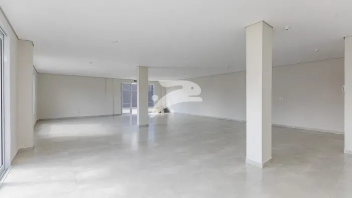 Loja Santa Felicidade 120m²