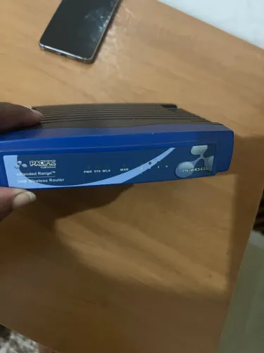 Vendo roteador usado barato tudo funcionando