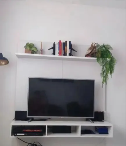 Painel TV branco Tok stok usado
