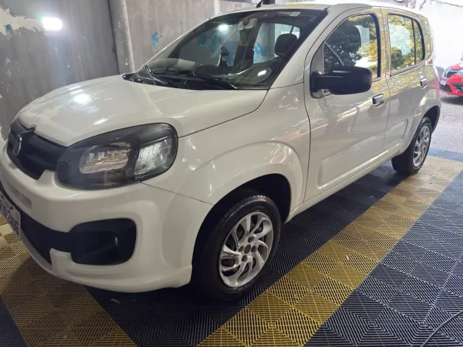 Fiat Uno Drive 1.0 Flex 6V 5P 2018
