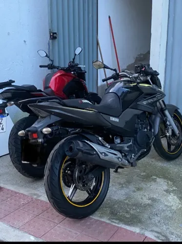 YAMAHA FAZER 250 2016