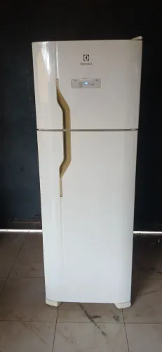 Geladeira Electrolux Frost freer