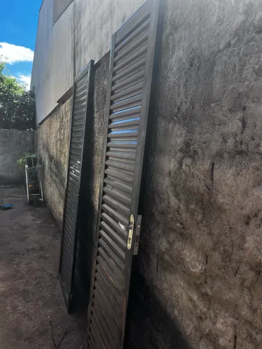Portas venezianas