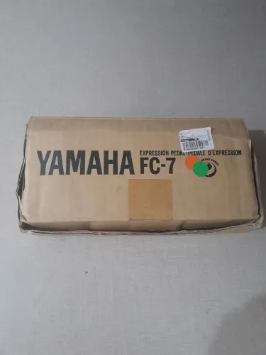 Pedal de expressão Yamaha FC-7
