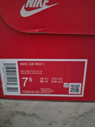 Vendo Air Max 1 unissex sem uso tamanho 39