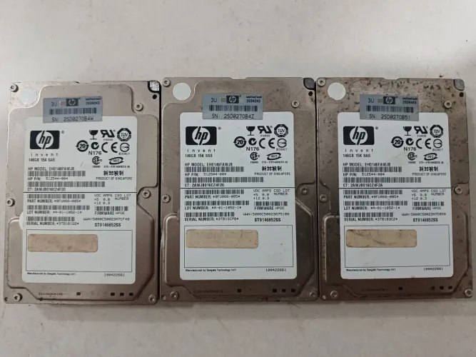 3 HDs HP SAS 146GB 15k rpm 2.5
