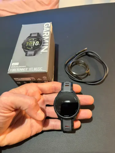 Relógio Garmin 165 music