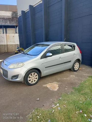 Fiat Palio Attractive 1.0 EVO Fire Flex 8V 5P 2013