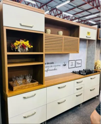 Armario de Cozinha Princesa Completa MDF 8 Portas 2 Gavetas Ripado - Nesher