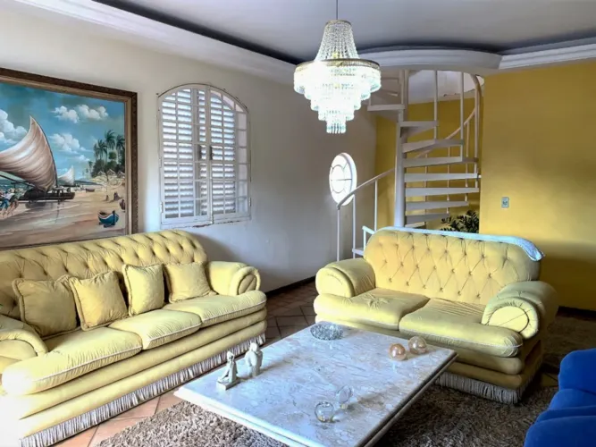 Casa Residencial com 5 quartos para alugar por R$ 10000.00, 445.00 m2 - CANAA - LONDRINA/P