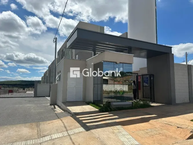Apartamento para Aluguel - Bairro Residencial Sul Ipês, Montes Claros/MG