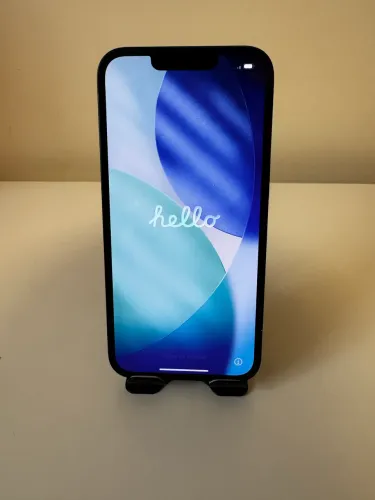 Apple iPhone 13 128 Gb Preto Meia-noite (bateria 75%)
