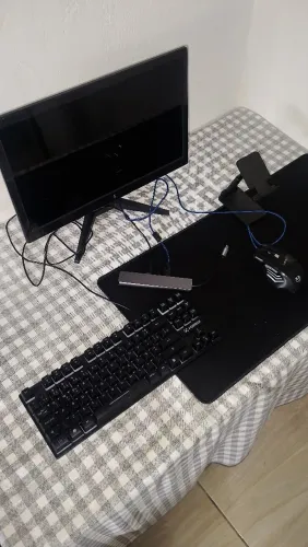 Kit mobilador completo com monitor, hub tipo C com 8 entradas