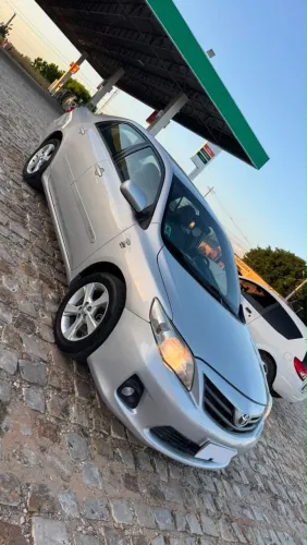 Toyota Corolla GLI 1.8 Flex 16V Aut. 2014