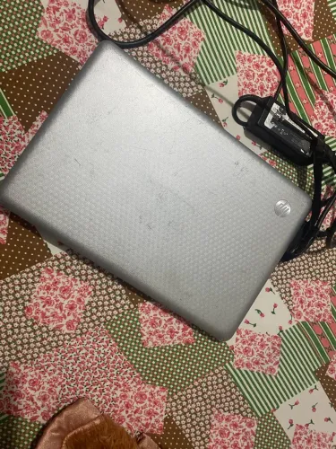 Vendo notebook hp, Windows 7