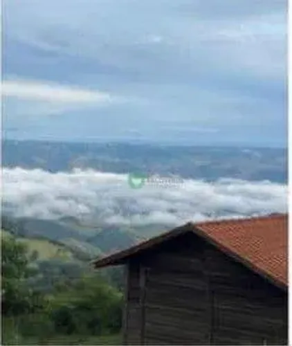 Fazenda & alqueires Mantiqueira, porteira fechada