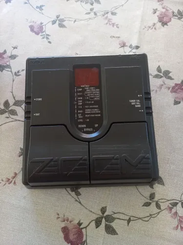 Pedaleira zoom
