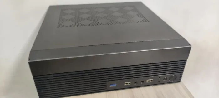 Gabinete Slim Mini Pc com fonte