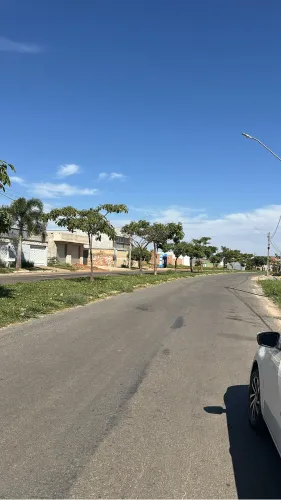 LOTE NA AVENIDA PRADO SENADOR CANEDO