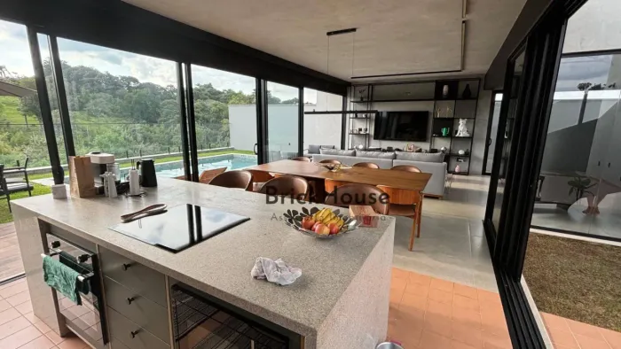 Casa com 3 dormitórios à venda, 240 m² por R$ 2.400.000,00 - Tietê - Tietê/SP