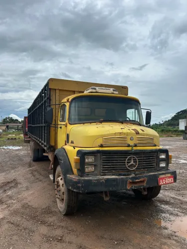 Vende-se MB 1113, motor 1518