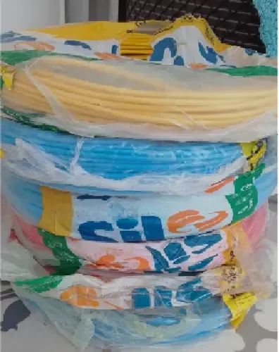 Vendo sobras de cabos NOVOS das marcas Sil e Cobrecom