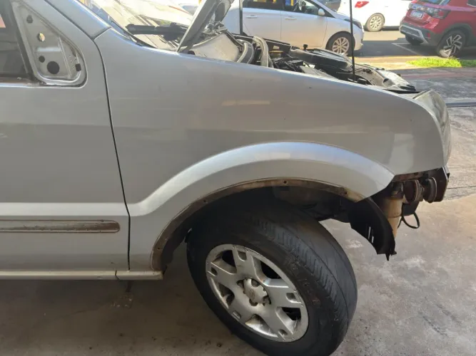Para lama da Ecosport 2005