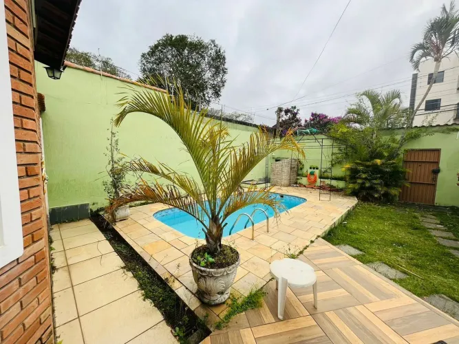Casa em Rua Colorado - Jardim Flórida - Jacareí/SP