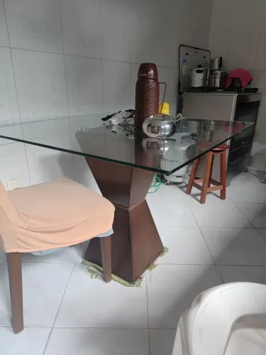 Mesa para 4 cadeiras
