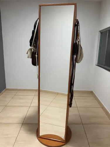 Estante/Sapateira com espelho