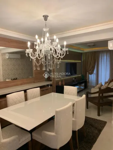 Lindo Apartamento de 3 quartos no coração do Estreito! Vista Mar e completa area de lazer