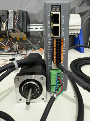 Motor de Passo Lichuan NEMA17 0,48Nm EtherCAT Closed Loop + Driver CL3-E57H 5A | 24-48VDC