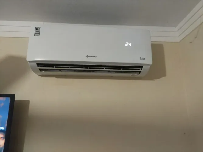 Vendo Ar condicionado 9000 btus Inverter Quente/Frio