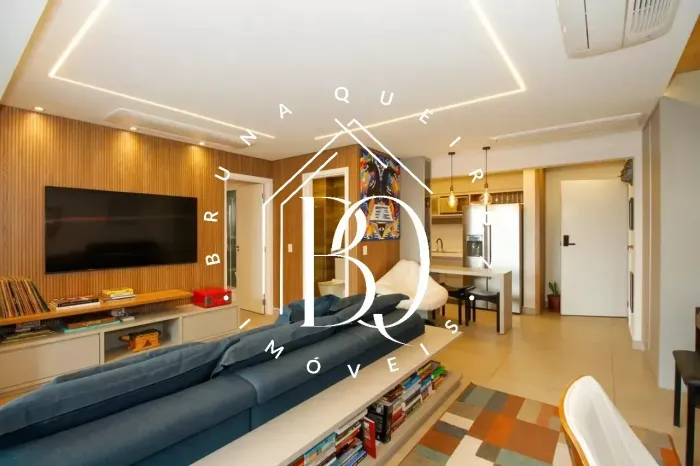 Apartamento à venda na Vila Madalena com 69 m², 1 suíte, 2 banheiros e 1 vaga.