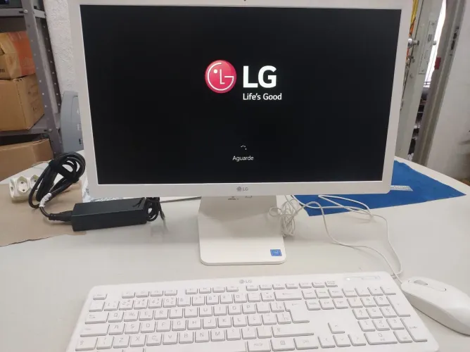 Pc ALL In one LG branco com SSD