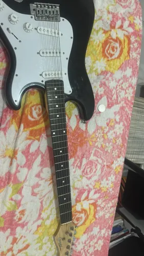 Guitarra giannini
