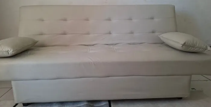 Sofá cama barato e novo 