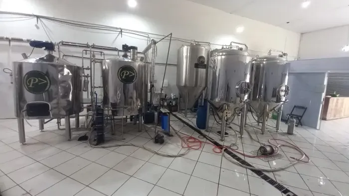 FÁBRICA DE CHOPP E CERVEJA ARTESANAL À VENDA