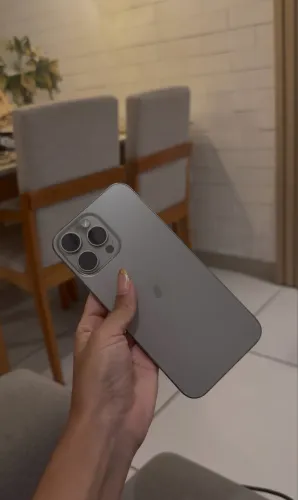 iPhone 16 pro max 256 GB