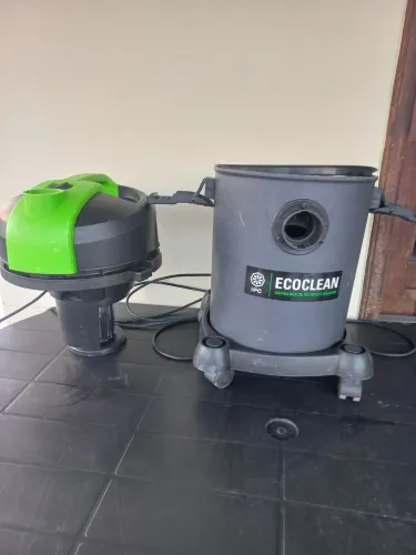 Aspirador de pó e água (EcoClean