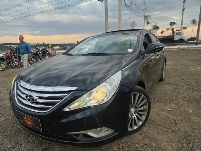 Hyundai Sonata 2.4 16V 182cv 4P Aut. 2013
