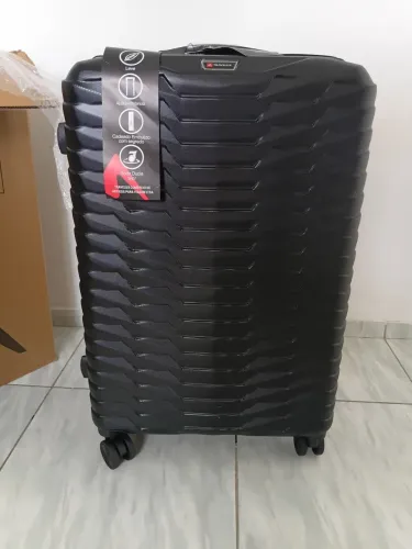 Mala de Viagem nova na Caixa