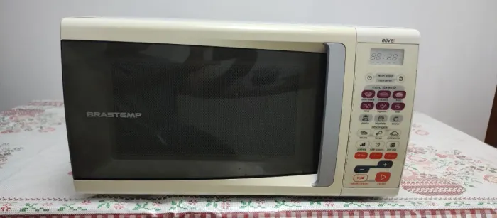 Micro-ondas Brastemp branco