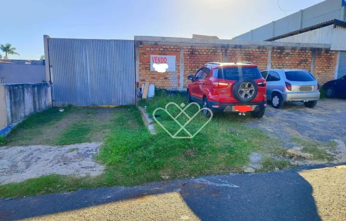 Terreno à venda no bairro Vera Cruz em Gravataí com 588m² e excelente dimensão