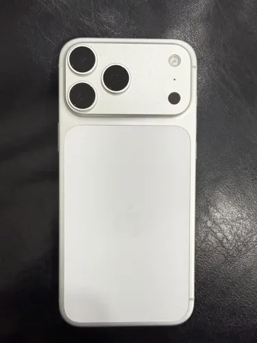 iPhone 17 pro max