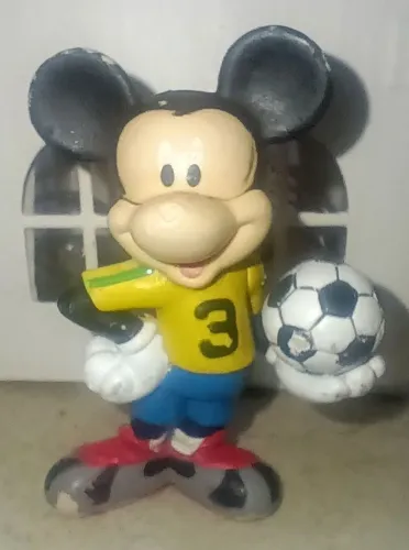 Boneco Miniatura Mickey Mouse jogador de Futebol original Disney