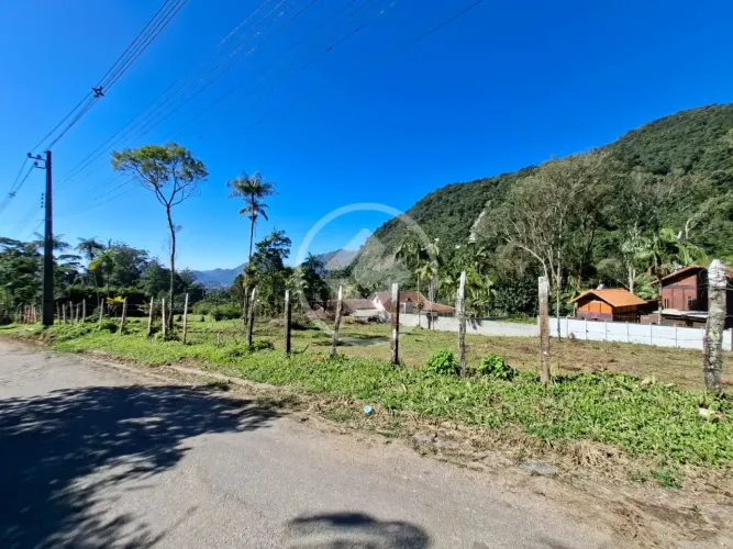 Terreno plano com 478 m2 à venda na Granja Guarani. Teresópolis - RJ codigo: 352762