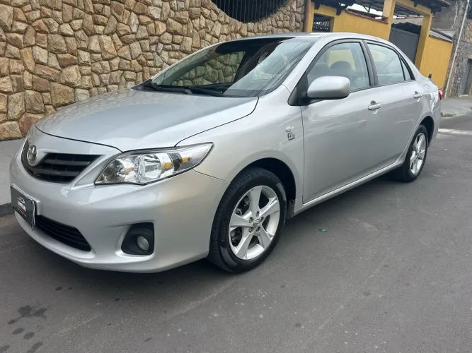 Toyota Corolla XLI 1.8/1.8 Flex 16V Aut. 2012