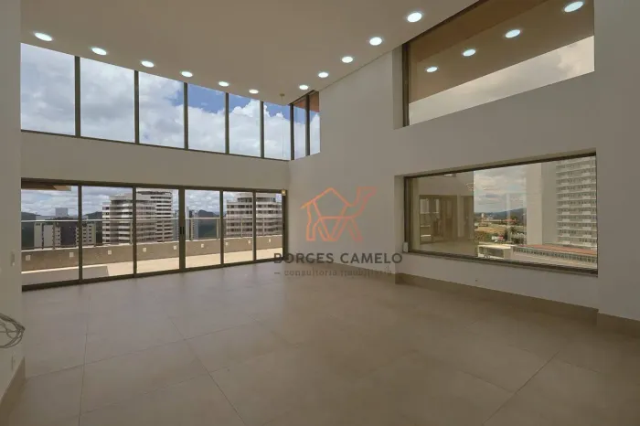 Cobertura com 4 quartods para alugar, 401 m² por R$ 30.000/mês - Vale do Sereno - Nova Lim